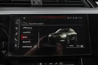 Audi e-tron, 300 kW, elekter, automaat, nelikvedu