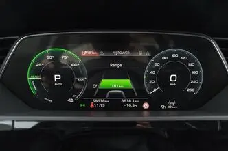 Audi e-tron, 300 kW, elekter, automaat, nelikvedu