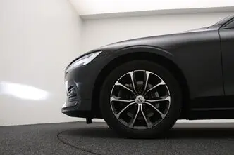Volvo V60, 2.0, 120 kW, гибрид, автомат, передний привод