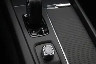 Volvo V60, 2.0, 120 kW, гибрид, автомат, передний привод