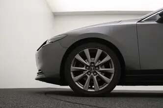 Mazda 3, 2.0, 132 kW, hübriid, automaat, esivedu