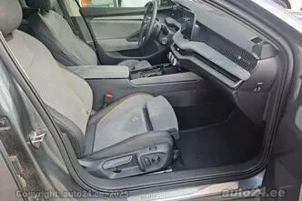 Škoda Superb, 2.0, 110 kW, дизель, автомат, передний привод