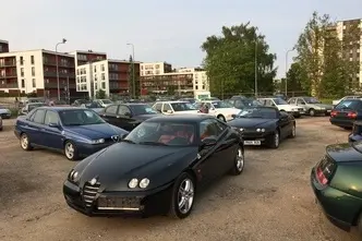 Alfa Romeo GTV, 122 kW, бензин, механическая, передний привод