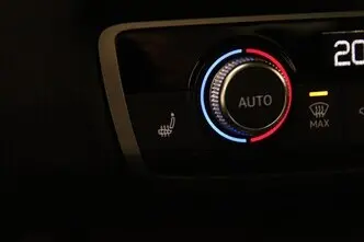 Audi Q3, 2.0, 110 kW, diisel, automaat, esivedu
