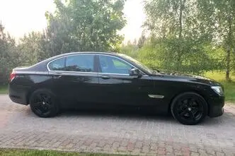 BMW 730, 3.0, 180 kW, diesel, automatic, rear-wheel drive