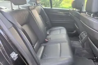BMW 730, 3.0, 180 kW, diesel, automatic, rear-wheel drive