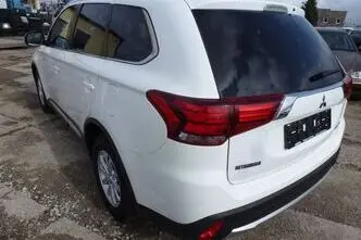 Mitsubishi Outlander, 2.3, 110 kW, diesel, automatic, four-wheel drive