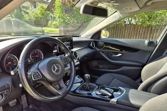 Mercedes-Benz C 180, 1.6, 85 kW, diesel, manual, rear-wheel drive