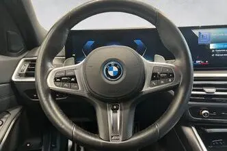 BMW 320, 150 kW, bensiin, automaat, tagavedu