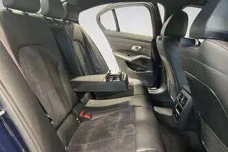 BMW 320, 150 kW, bensiin, automaat, tagavedu