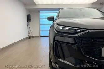 Audi Q6 e-tron, 225 kW, electric, automatic, rear-wheel drive