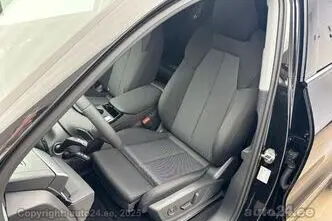 Audi Q6 e-tron, 225 kW, electric, automatic, rear-wheel drive