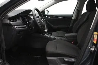Škoda Octavia, 1.4, 110 kW, подключаемый гибрид, автомат, передний привод