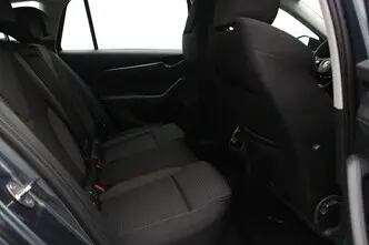 Škoda Octavia, 1.4, 110 kW, подключаемый гибрид, автомат, передний привод