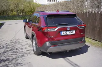Toyota RAV4, 2.5, 131 kW, гибрид, автомат, передний привод