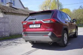 Toyota RAV4, 2.5, 131 kW, гибрид, автомат, передний привод