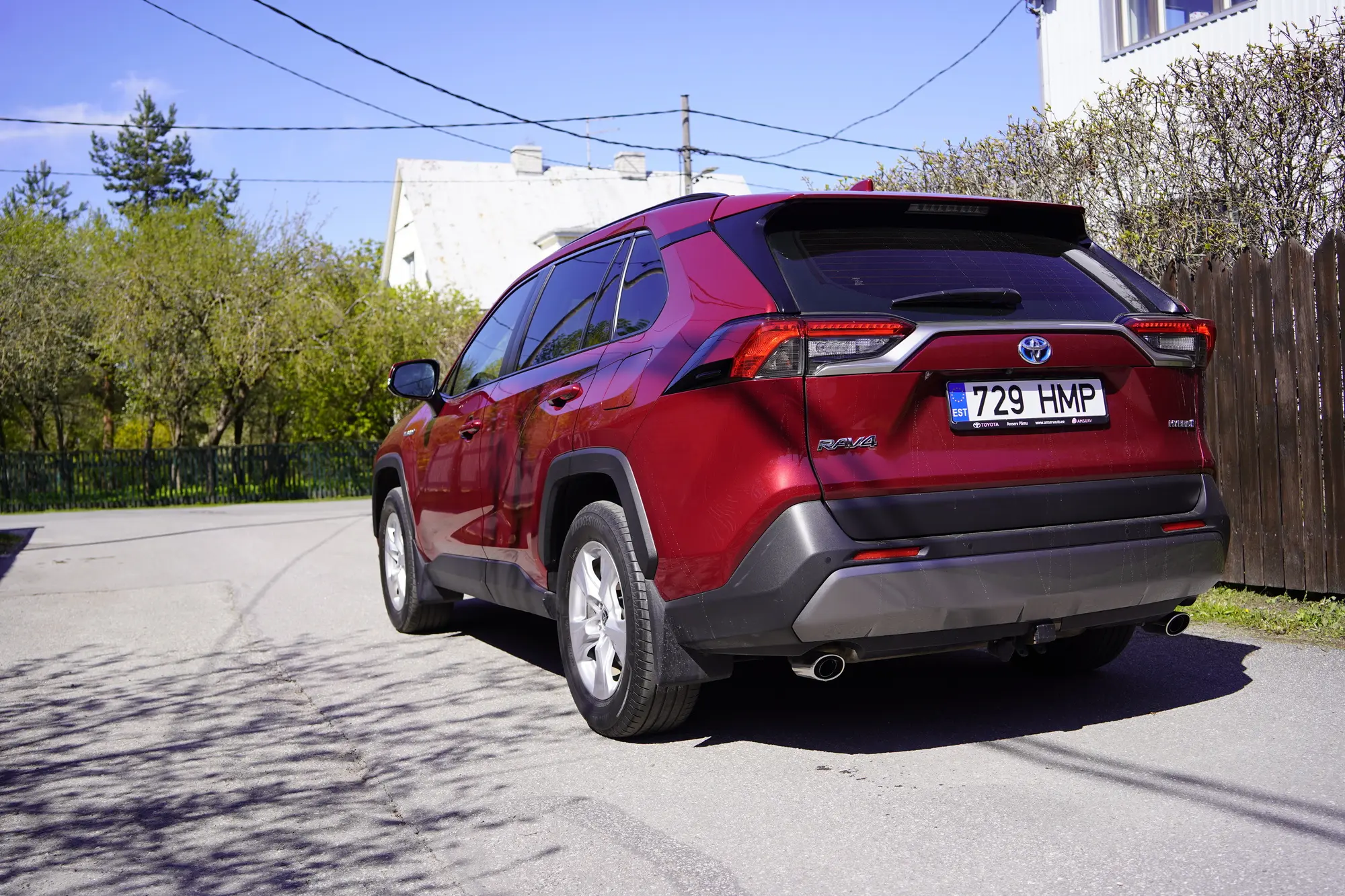 Toyota RAV4, 2.5, 131 kW, гибрид, автомат, передний привод
