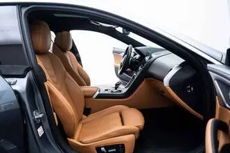BMW 840, 3.0, 250 kW, гибрид, автомат, полный привод