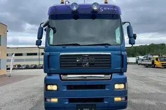 MAN TGA26.530, 390 kW, diesel, manual