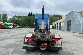 MAN TGA26.530, 390 kW, diesel, manual