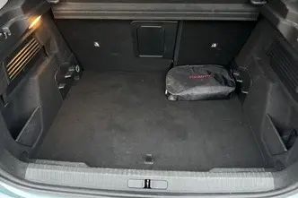 Citroën C4, 1.5, 96 kW, дизель, автомат, передний привод