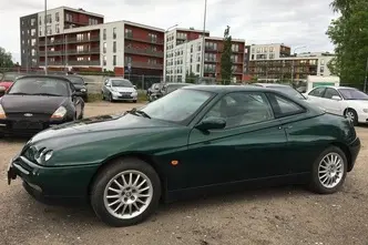 Alfa Romeo GTV, 2.0, 110 kW, bensiin, manuaal, esivedu