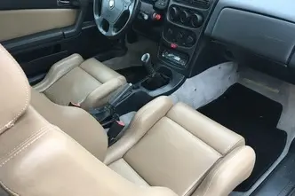 Alfa Romeo GTV, 2.0, 110 kW, bensiin, manuaal, esivedu