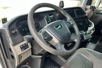 MAN TGX 35.510 8x4*4, 375 kW, дизель, автомат