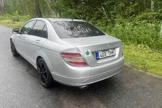 Mercedes-Benz C 220, 2.1, 125 kW, дизель, автомат, задний привод