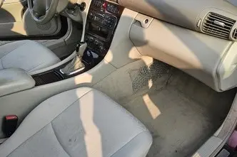 Mercedes-Benz C 200, 2.1, 85 kW, diisel, automaat, tagavedu