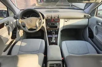 Mercedes-Benz C 200, 2.1, 85 kW, diisel, automaat, tagavedu