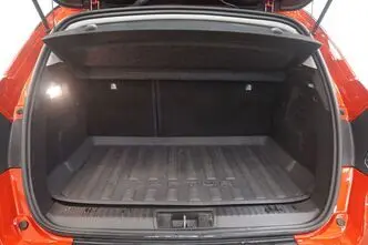 Renault Captur, 1.6, 69 kW, hybrid, automatic, front-wheel drive