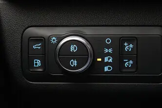 Ford Kuga, 2.5, 112 kW, подключаемый гибрид, автомат, передний привод