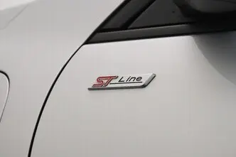 Ford Kuga, 2.5, 112 kW, подключаемый гибрид, автомат, передний привод