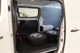 Citroën e-Jumpy, электричество, автомат, передний привод