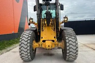 Volvo L 90 F 4x4, 128 kW, дизель, автомат