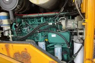 Volvo L 90 F 4x4, 128 kW, дизель, автомат
