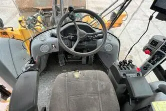 Volvo L 90 F 4x4, 128 kW, дизель, автомат