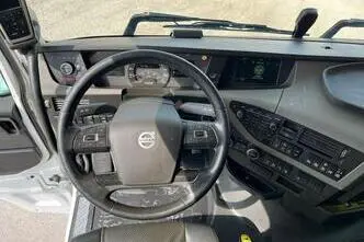 Volvo FH 16 650 6x2, 488 kW, diisel, automaat