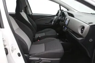Toyota Yaris, 1.5, 54 kW, hybrid, automatic, front-wheel drive