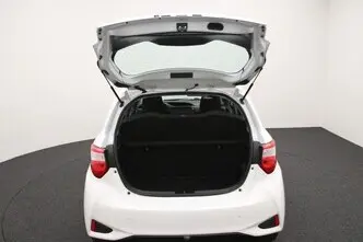 Toyota Yaris, 1.5, 54 kW, hybrid, automatic, front-wheel drive
