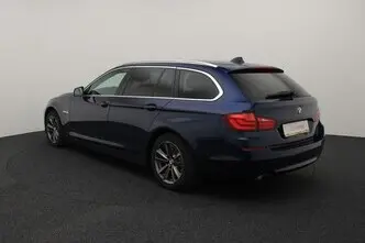 BMW 520, 2.0, 135 kW, бензин, автомат, задний привод