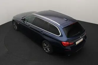 BMW 520, 2.0, 135 kW, бензин, автомат, задний привод