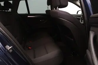 BMW 520, 2.0, 135 kW, бензин, автомат, задний привод