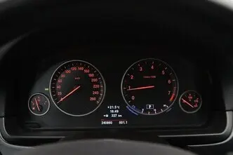 BMW 520, 2.0, 135 kW, бензин, автомат, задний привод