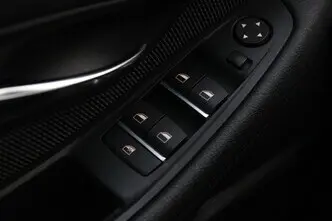BMW 520, 2.0, 135 kW, бензин, автомат, задний привод