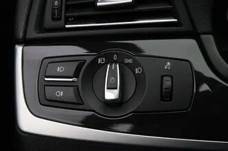 BMW 520, 2.0, 135 kW, бензин, автомат, задний привод