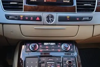 Audi A8, 4.1, 283 kW, diesel, automatic, four-wheel drive