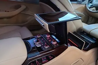 Audi A8, 4.1, 283 kW, diesel, automatic, four-wheel drive