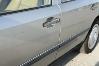 Mercedes-Benz 300, 3.0, 132 kW, bensiin, automaat, tagavedu